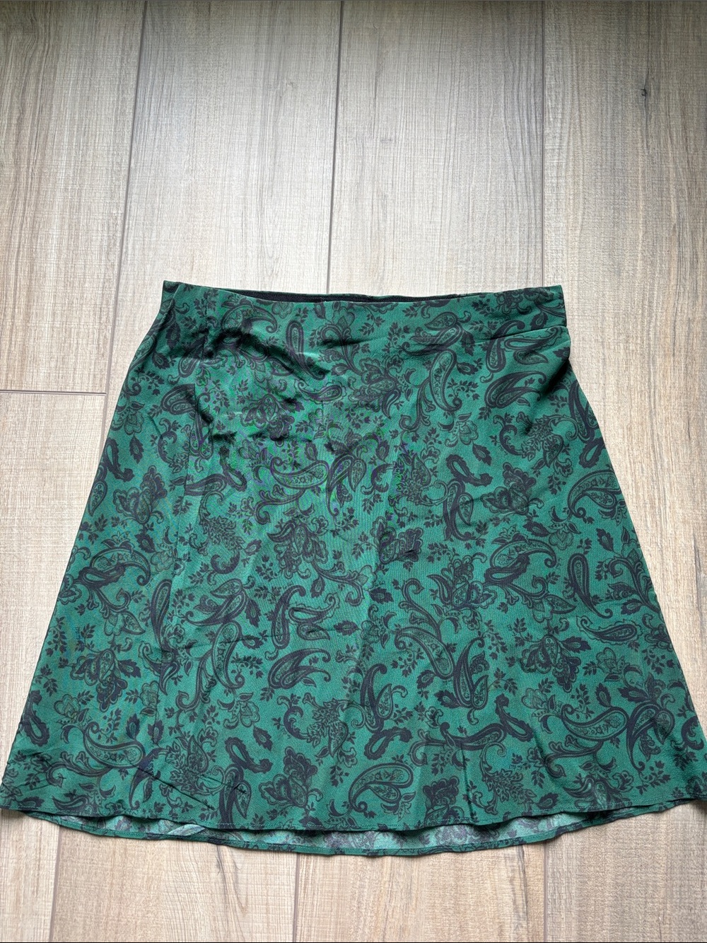 Realisation Par 100% Silk Green Paisley A-Line Skirt